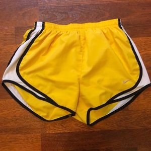 Nike Women’s Tempo Running Shorts